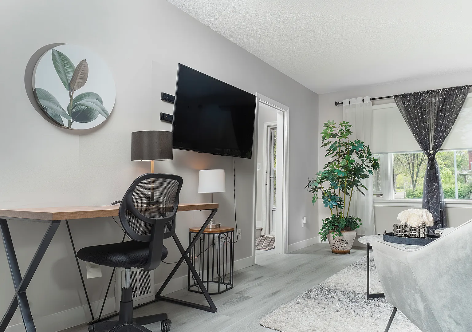 6 bed, $825 — Photo 4