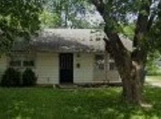 8828 E 41st Pl, Indianapolis, IN 46226