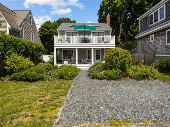 37 Brownell St, Warren, RI 02885