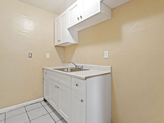 5th image of 1022 NW 6th Ave