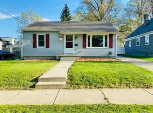 908 Irvington Ave, Lansing, MI