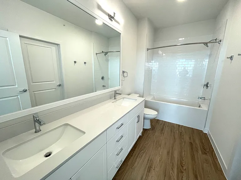 19365 Wilke Ln #510 — Photo 5