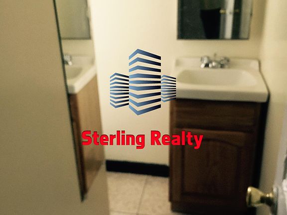5th image of 2370 29th St APT 4