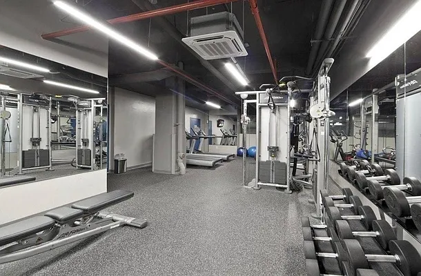 Rented by Compass | media 9