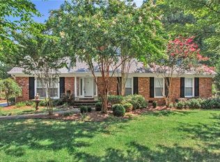 6009 Springhouse Ln, Charlotte, NC 28211