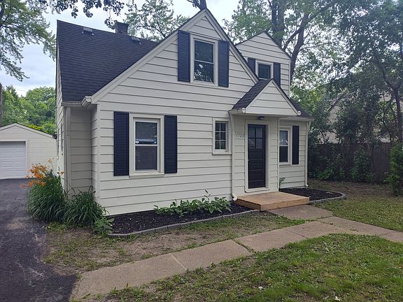 2nd image of 1720 Hiawatha Trl