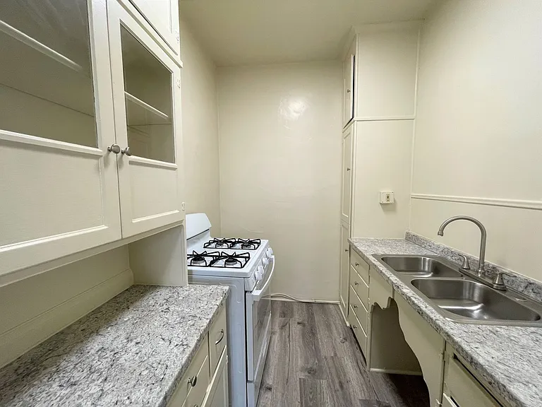 1209main — Photo 22