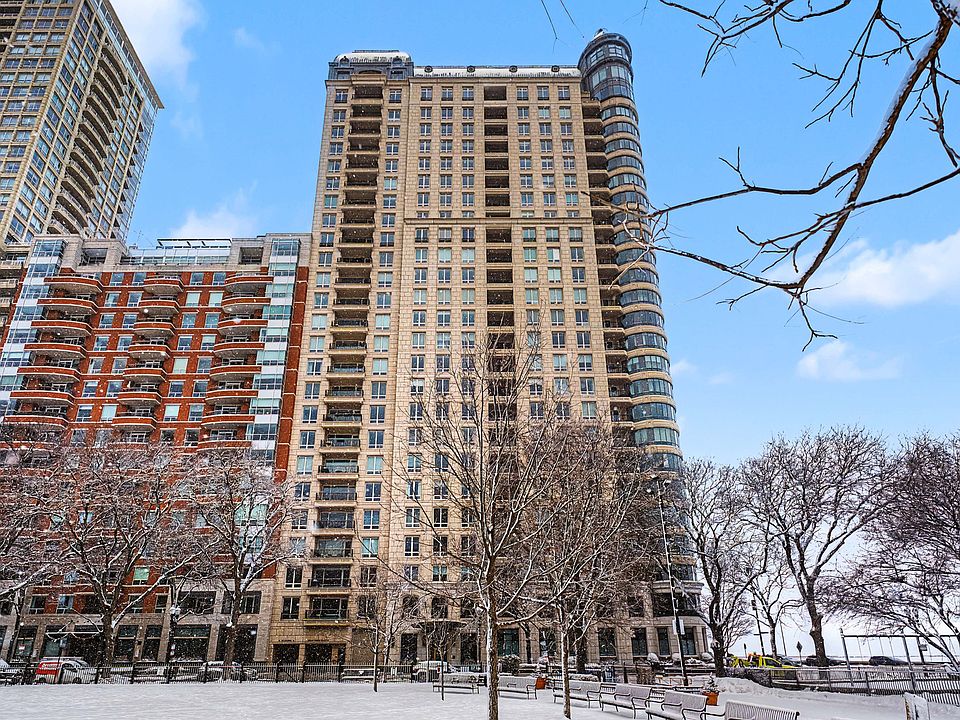 1st image of 840 N Lake Shore Dr APT 302