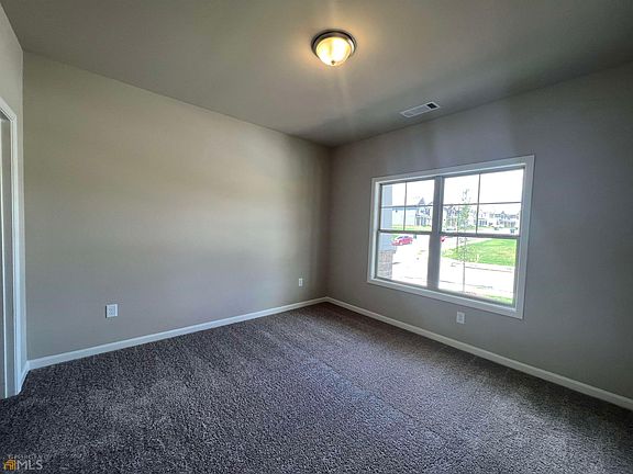 5th image of 418 Westmarch Cir