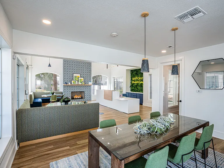 Baypoint Apartments — Photo 72