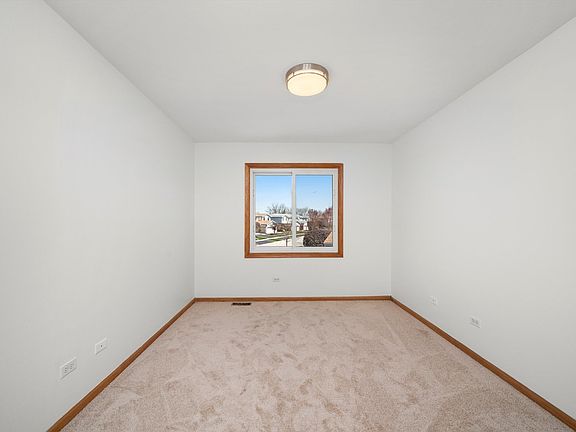5th image of 7939 160th St