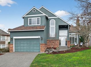 3874 NW Loriann Dr, Portland, OR 97229