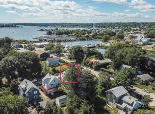 6 Coburn Ave, Mystic, CT 06355