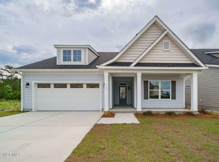 208 Windswept Ln, Beaufort, NC 28516