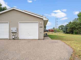 11094 Thrush St NW, Coon Rapids, MN 55433