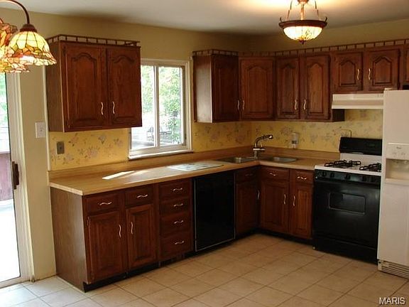 2nd image of 12516 Glenbush Dr
