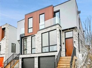 828 Alpine Avenue Britannia Hts, Queensway Terrace North And Area, ON K2B5R6