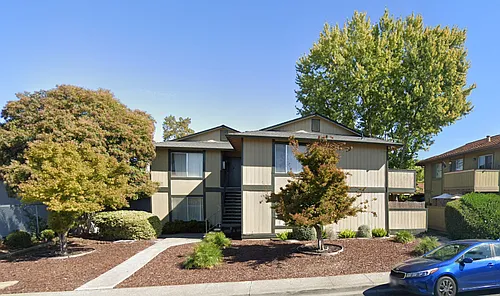 6516 Country Club Dr. Photo 1