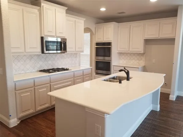 2113 Burke Dr, Princeton, TX 75407