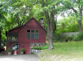 4 North Cv, Sherman, CT 06784