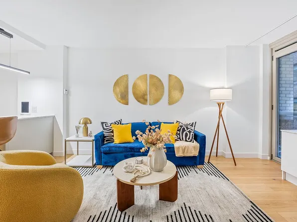 234 East 46th Street image 1 of 19