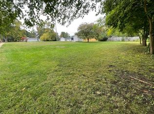 804 S Grant Ave, Three Rivers, MI 49093