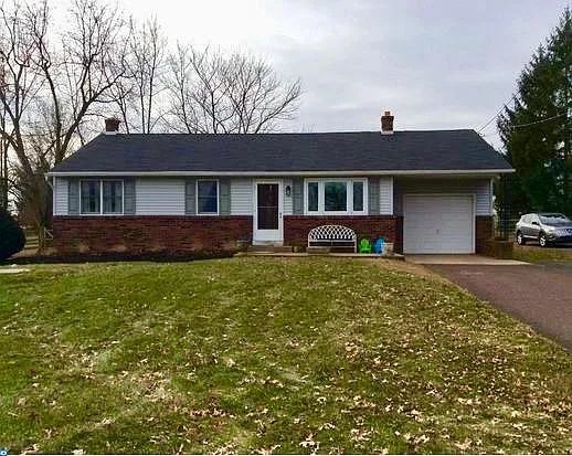 5522 Silo Hill Rd — Photo 2