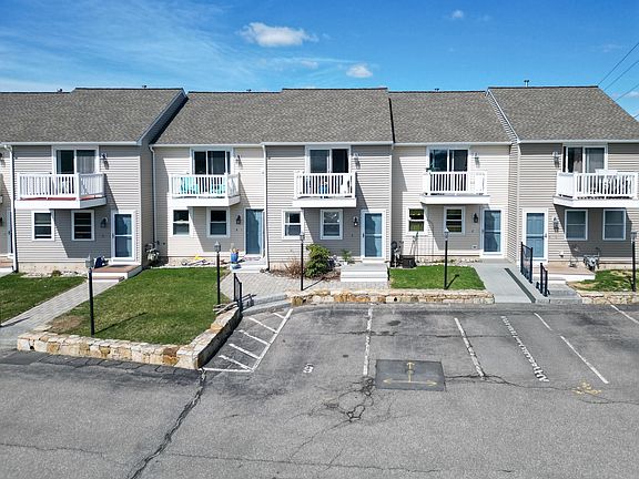 5th image of 571 Winnacunnet Road #3
