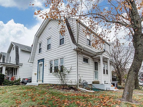 2nd image of 231 Arcadia Ave