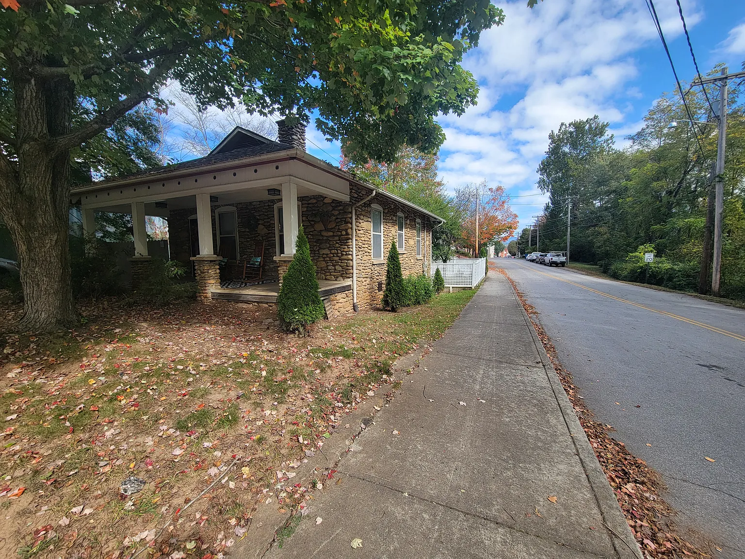2 bed, $2,500 — Photo 2