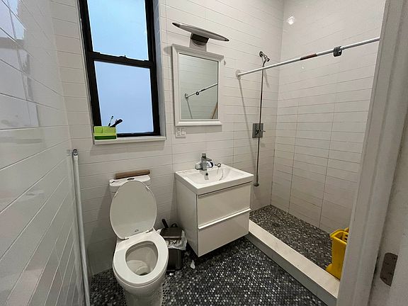 4th image of 4304 30th Ave APT 2