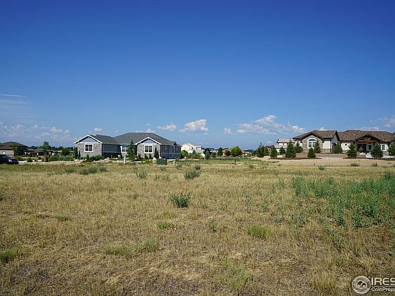 4th image of 3449 Elderberry Ln