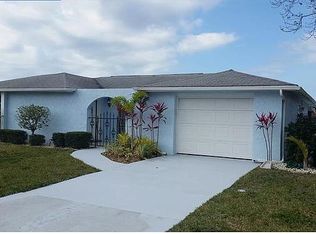 9827 Tradewinds Dr, Port Richey, FL 34668