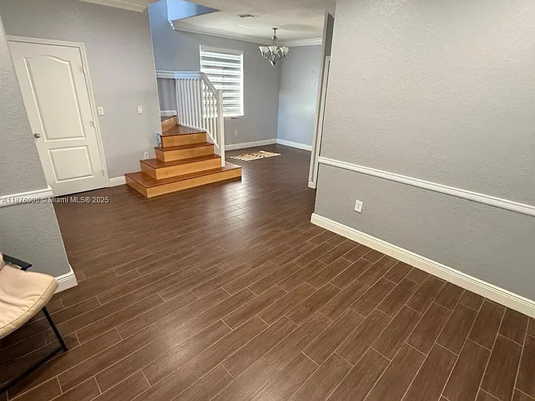 7353 NW 174th Ter — Photo 3