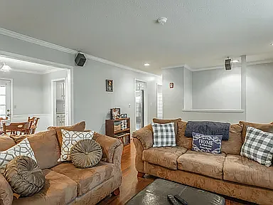 2316 Covey Ln — Photo 3