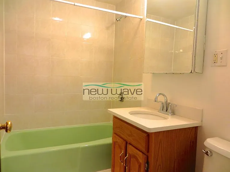 518 Massachusetts Ave #4 — Photo 9