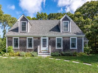 196 Spring Hill Rd, Tisbury, MA 02568