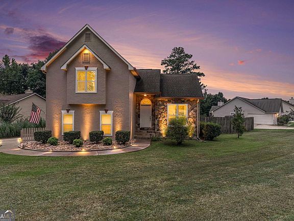 2nd image of 1131 Orr Rd