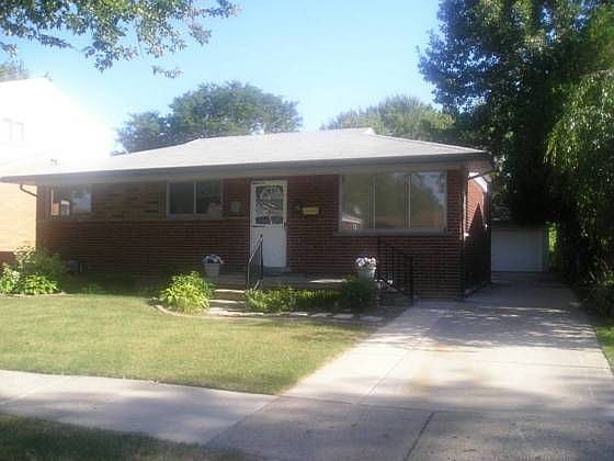 1st image of 20418 Walton St