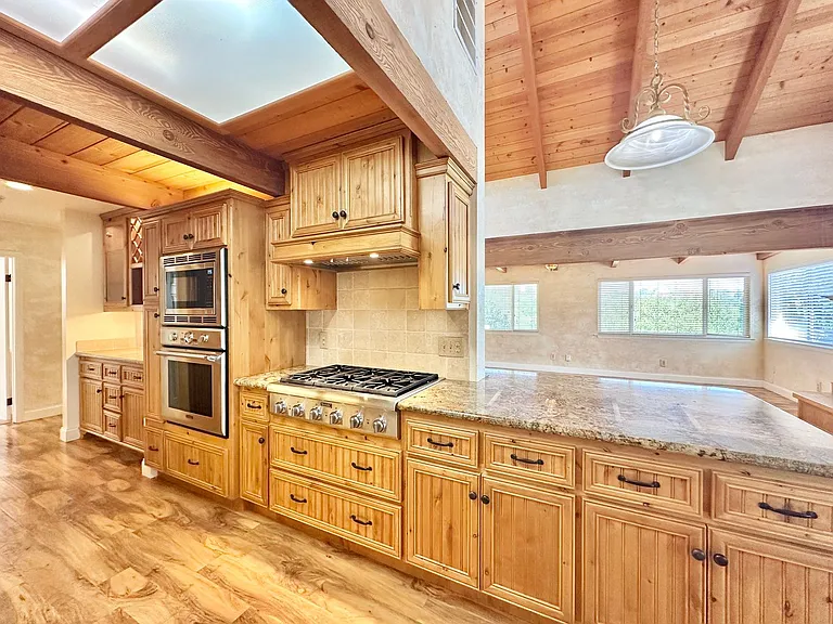 2573 Gum Tree Ln — Photo 19
