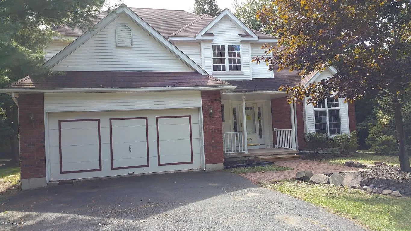 5122 Holiday Dr photo 1