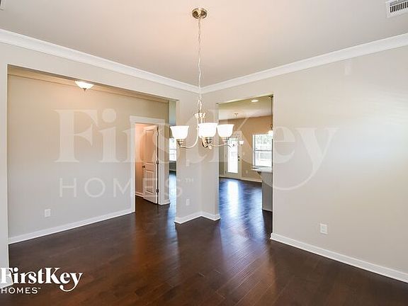 4th image of 3208 Camden Ct