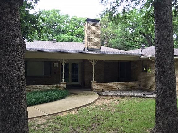 4th image of 1520 Canyon Oaks Dr