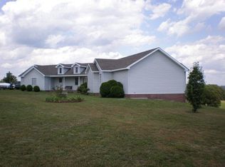 9 Yates Cemetery Rd, Edmonton, KY 42129