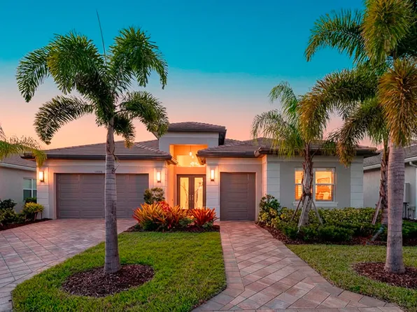 12000 SW Whitewater Falls Court, Port St Lucie, FL 34987