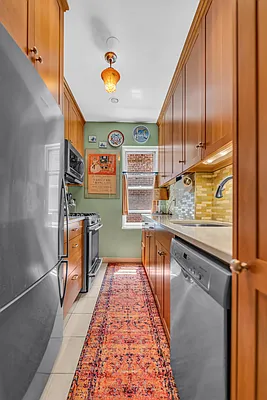 Sold by Compass | media 2