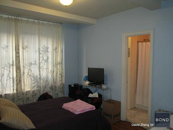 3rd image of 301 E 38th St APT 12F