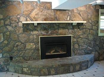 5th image of 3956 Gamble Ln
