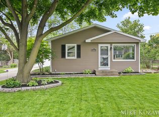 4045 Lindberg Ave NE, Grand Rapids, MI 49525