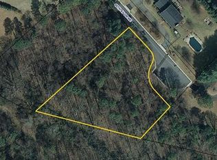 220 40th Avenue Dr NE, Hickory, NC 28601